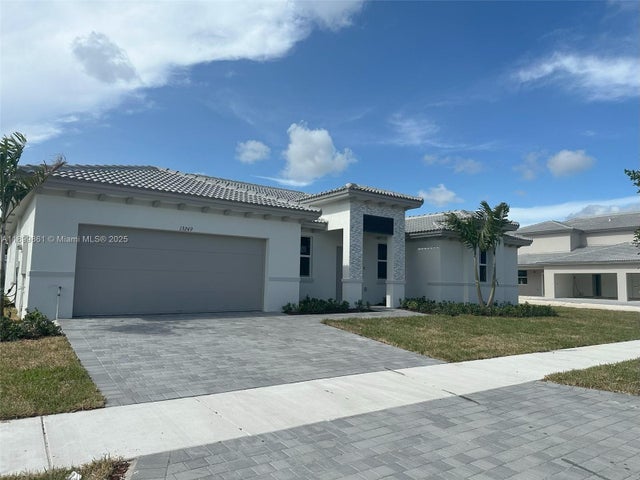 1 of 10 - 13249 Sw 189th Ter, Miami, FL