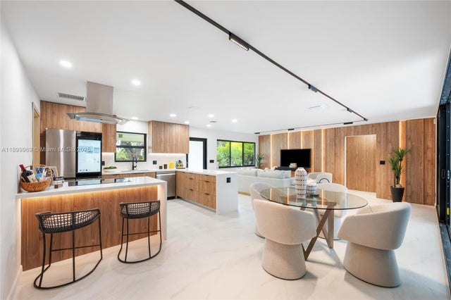 2020 Ne 54th, Fort Lauderdale