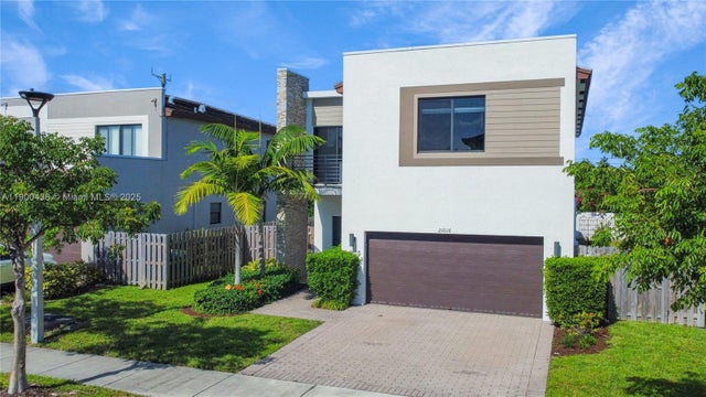 2 of 63 - 21016 Ne 2nd Ct, Miami, FL