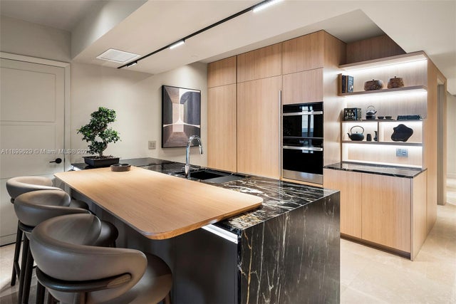 3 of 38 - 1830 S Ocean Dr 1810, Hallandale Beach, FL