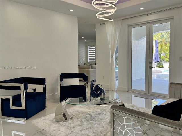 5 of 57 - 8521 Nw 162nd St, Miami Lakes, FL