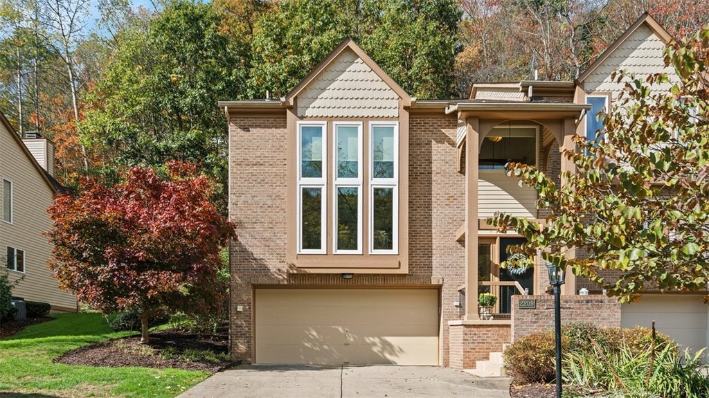 2209 Huntington Court, Franklin Park