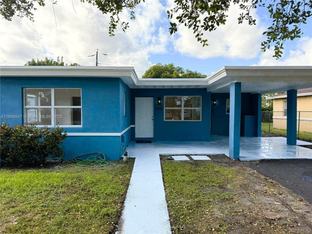 1 of 43 - 809 Nw 12th Ave, Fort Lauderdale, FL