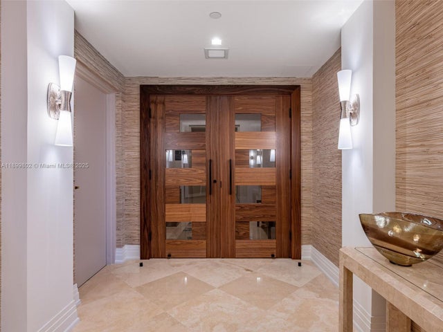 2 of 38 - 3501 N Ocean Dr 6e, Hollywood, FL