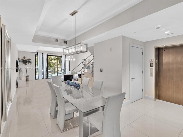 5 of 42 - 3040 N Ocean Blvd N103, Fort Lauderdale, FL