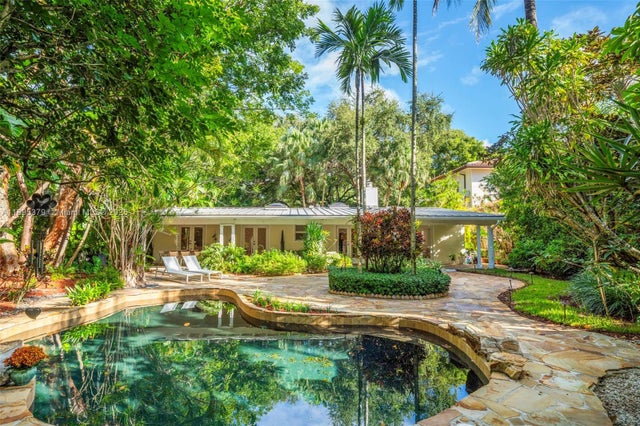 3610 Avocado Ave, Miami