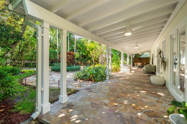 4 of 44 - 3610 Avocado Ave, Miami, FL