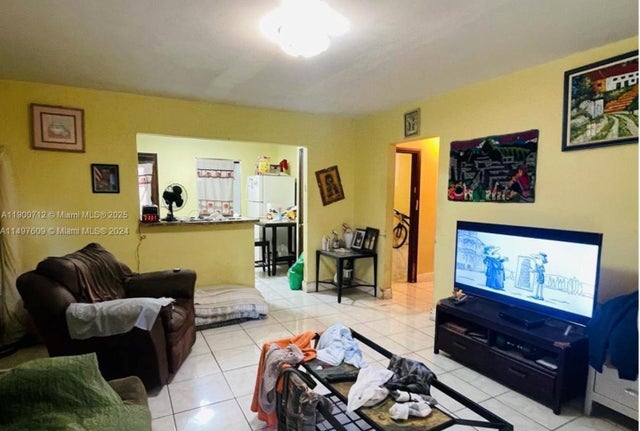 4 of 20 - 241 Nw 32nd St, Miami, FL