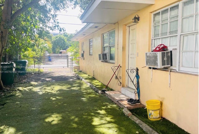 5 of 20 - 241 Nw 32nd St, Miami, FL