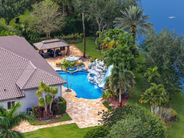 2 of 73 - 12995 Sw 40th St, Davie, FL