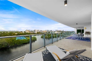 Photo of Listing #A11899512