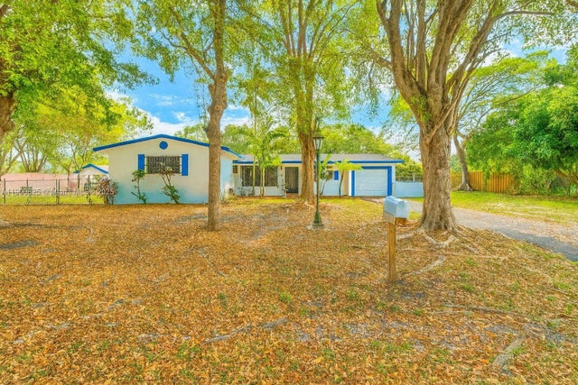 1 of 16 - 7800 Sw 95th St, Miami, FL