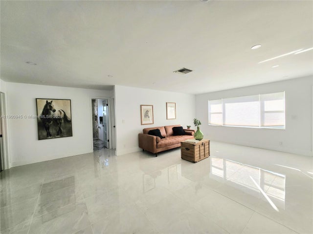 2 of 39 - 1254 Nw 82nd Ave, Plantation, FL