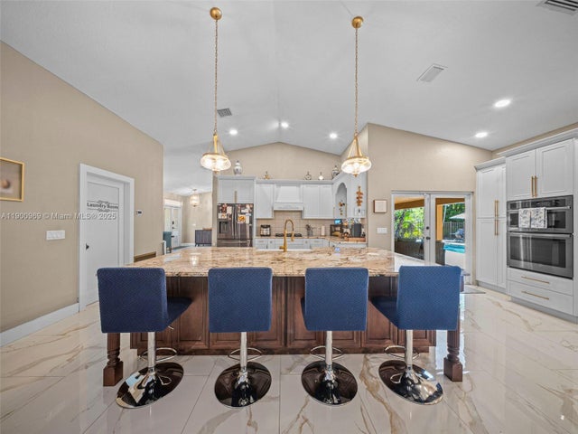 4 of 14 - 15720 Sw 56th St, Southwest Ranches, FL