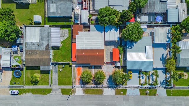 5 of 38 - 11820 Sw 206th St, Miami, FL