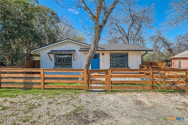 1722 Lee Street, New Braunfels