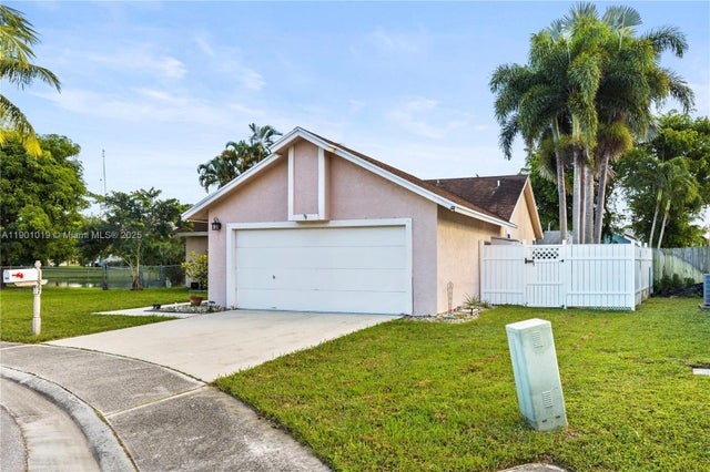 2 of 32 - 1827 N Banyan Creek Cir N, Boynton Beach, FL
