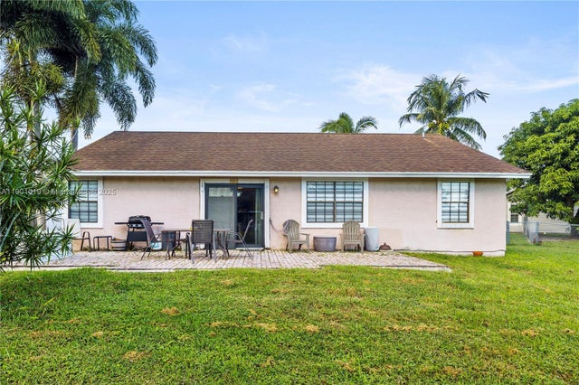 5 of 32 - 1827 N Banyan Creek Cir N, Boynton Beach, FL