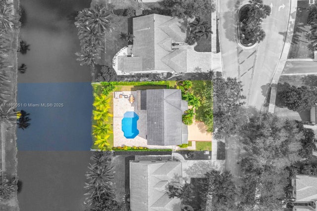2 of 69 - 10045 Grove Ln, Cooper City, FL
