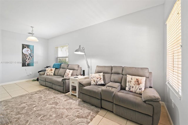 4 of 30 - 22424 Sw 89th Path, Cutler Bay, FL