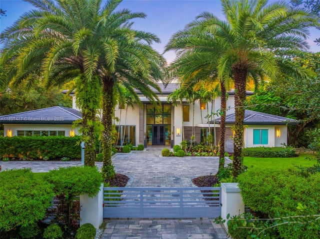 1 of 41 - 6831 Sw 106th St, Pinecrest, FL