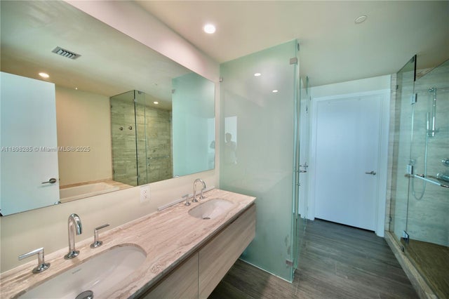 5 of 24 - 2900 Ne 7th Ave 2603, Miami, FL