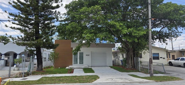 1 of 15 - 6820 Nw 6th Ct, Miami, FL