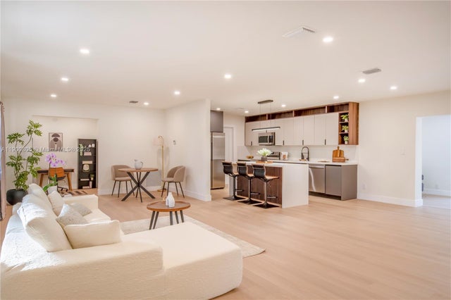 2 of 26 - 3251 Nw 23rd Ct, Lauderdale Lakes, FL