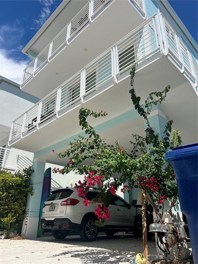 3 of 19 - 94825 Overseas, Key Largo, FL
