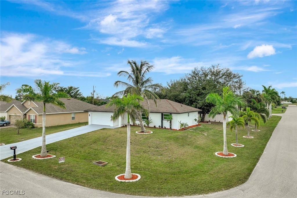2134 Sw 2nd Ct, Cape Coral