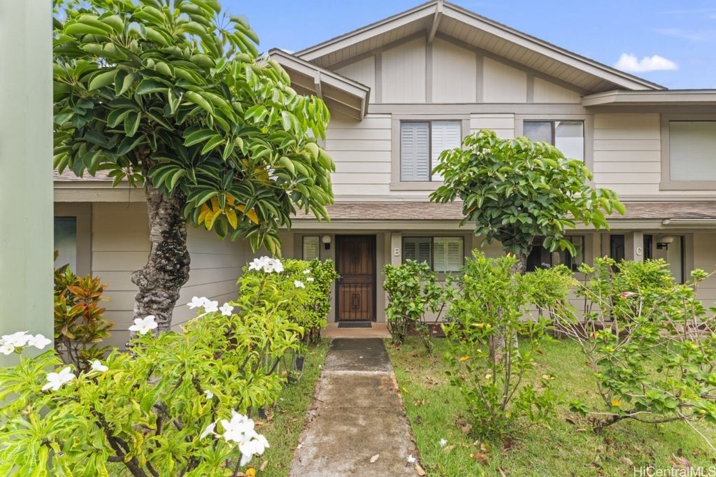 (unit #39b) 98-1747 Kaahumanu Street, Aiea