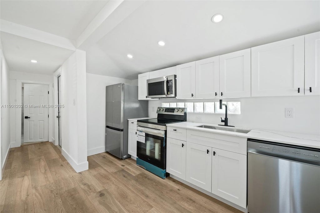 7525 Nw 15th Ave, Miami