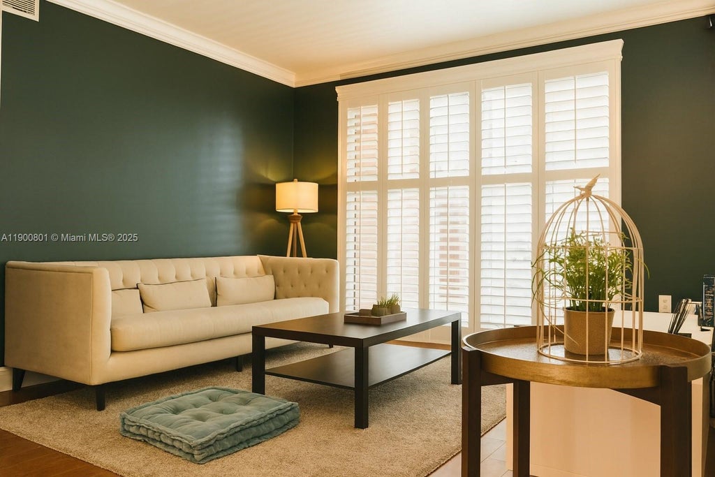 7355 Sw 89th St 501n, Miami