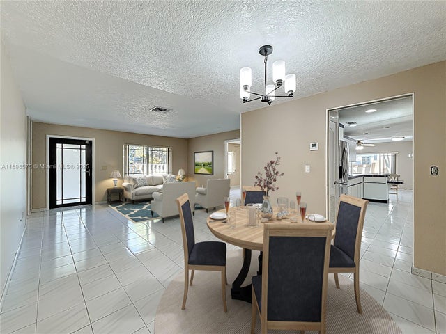 4 of 28 - 5415 Sw 135th Ct, Miami, FL
