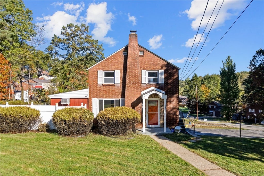 2905 Blackridge Avenue, Penn Hills