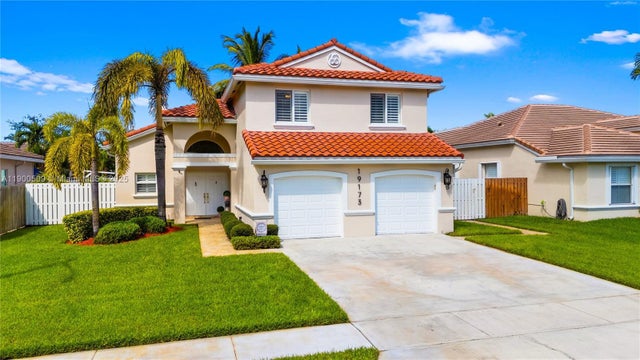 1 of 45 - 19173 Nw 23rd St, Pembroke Pines, FL