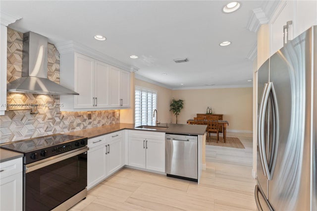 3 of 45 - 19173 Nw 23rd St, Pembroke Pines, FL