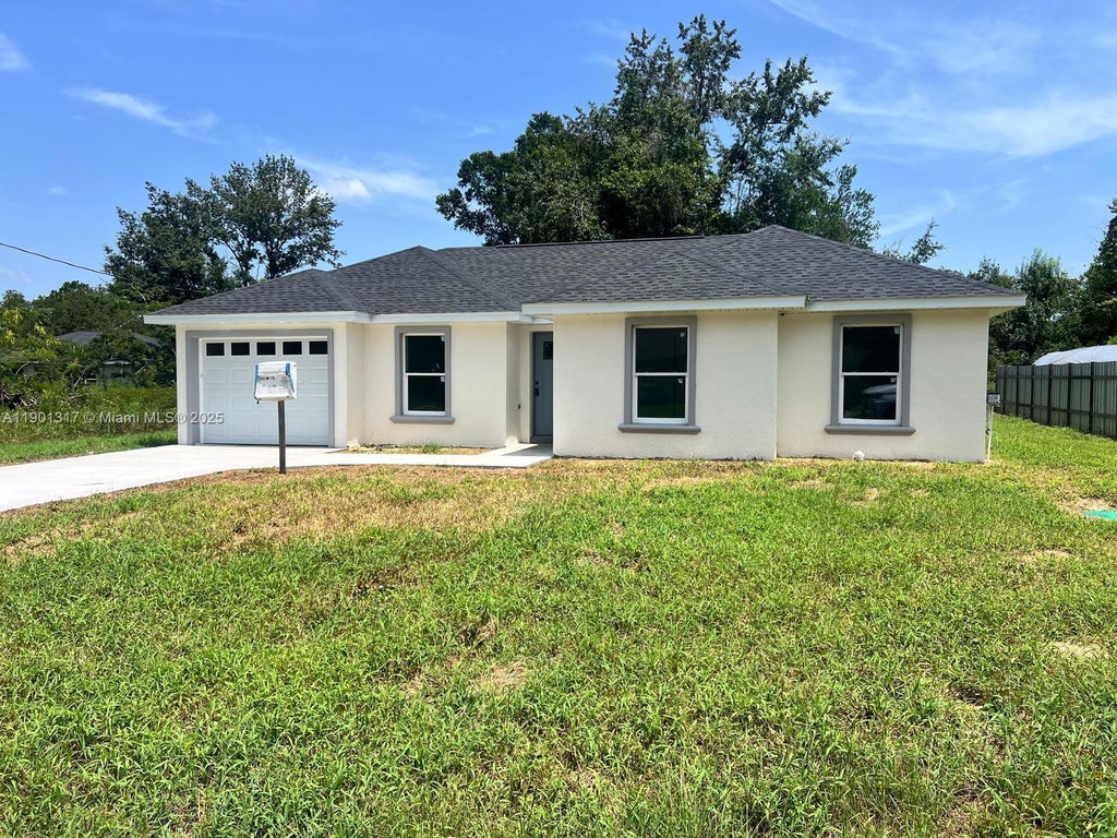 41 Juniper Loop Ct, Ocala