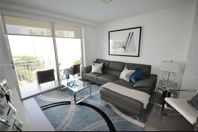 3 of 25 - 770 S Claughton Island Dr 1004, Miami, FL