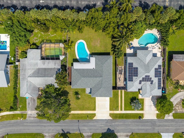 5 of 49 - 635 Ne 15th Pl, Boynton Beach, FL