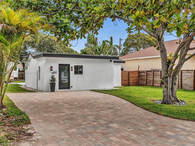 1 of 50 - 107 Central Ave, Delray Beach, FL