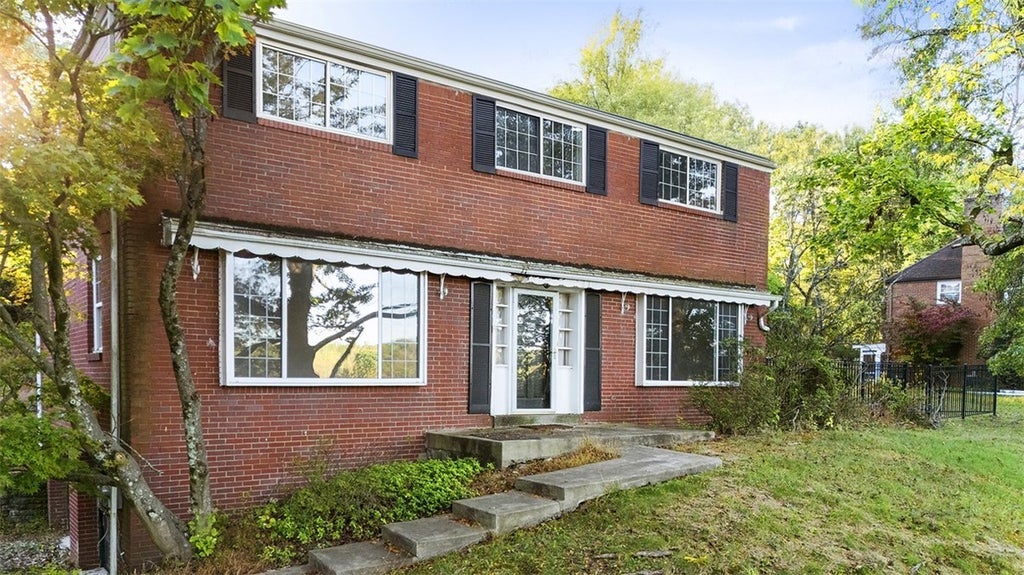 214 Farmington Road, O'Hara