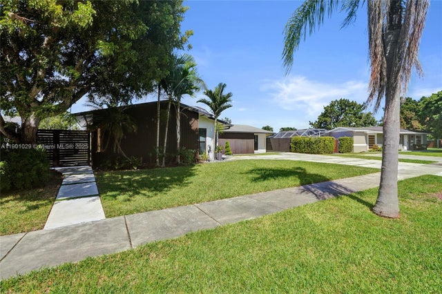 5 of 50 - 9371 Sw 185th Ter, Cutler Bay, FL