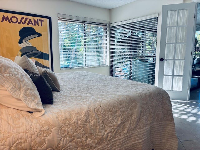 4 of 40 - 11205 Green Lake Dr 202, Boynton Beach, FL