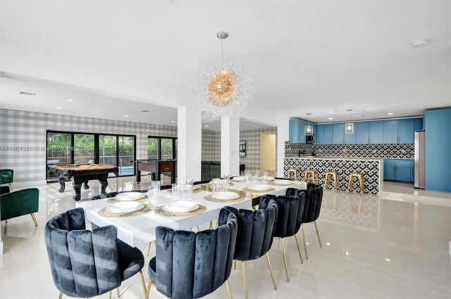 5 of 47 - 1141 N Northlake Dr, Hollywood, FL
