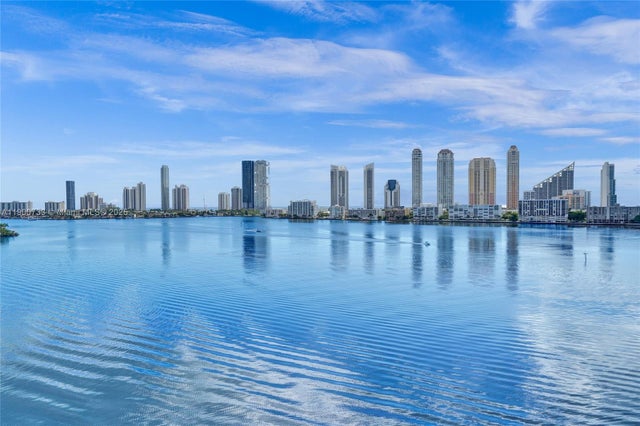 1 of 71 - 3000 Island Blvd 1106, Aventura, FL