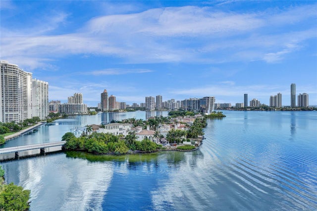 2 of 71 - 3000 Island Blvd 1106, Aventura, FL