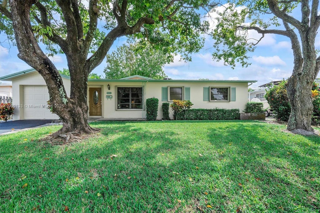 12108 Colony Ave, Palm Beach Gardens