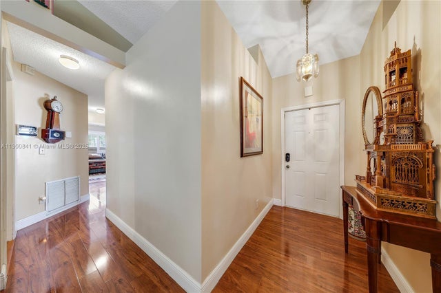 4 of 28 - 18411 Nw 18th St, Pembroke Pines, FL