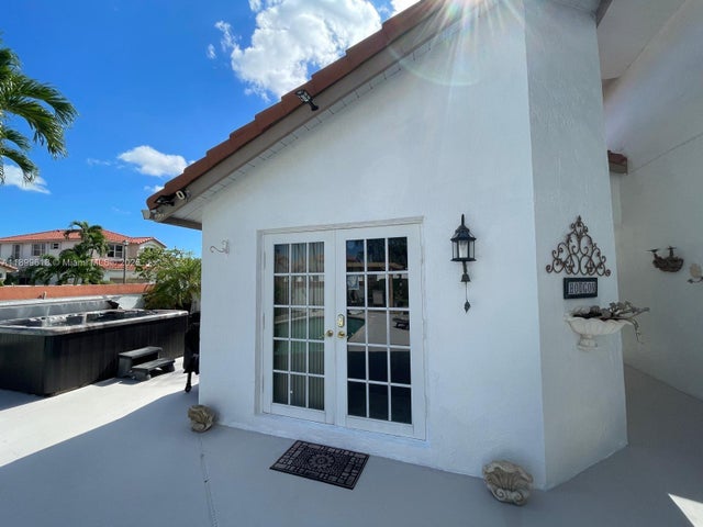 5 of 34 - 6953 Columbia Ct, Margate, FL